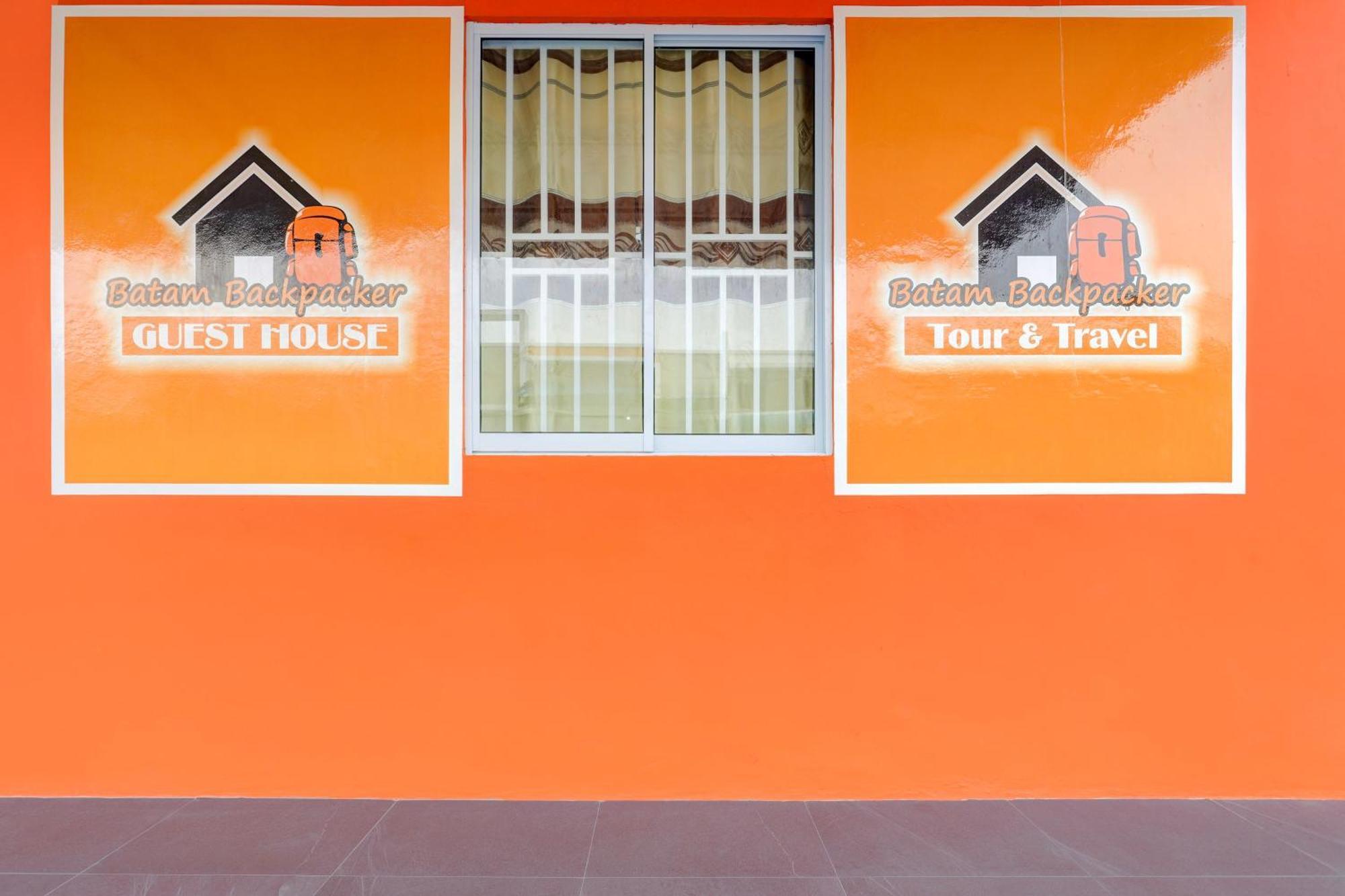 Super Oyo Capital O 93076 Batam Backpacker Guesthouse 2 Pembunuh Exterior photo